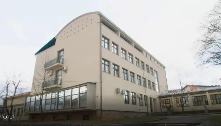 Skoraj milijon evrov za prenovo Dijaškega doma v Črnomlju