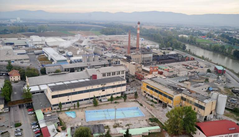 Je občina kriva, da so krški delavci pristali na čakanju?