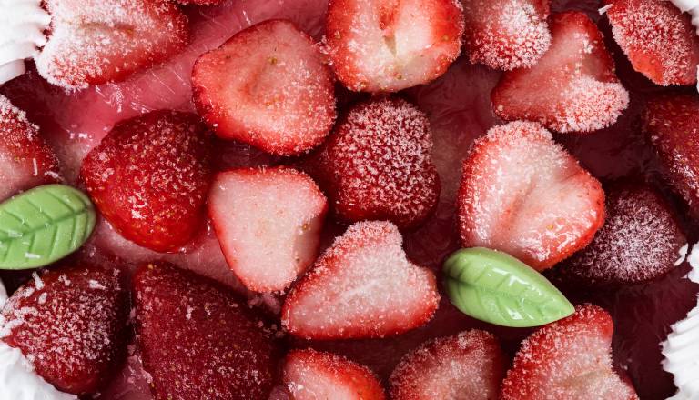 Prepovedani pesticidi v zamrznjenem sadju