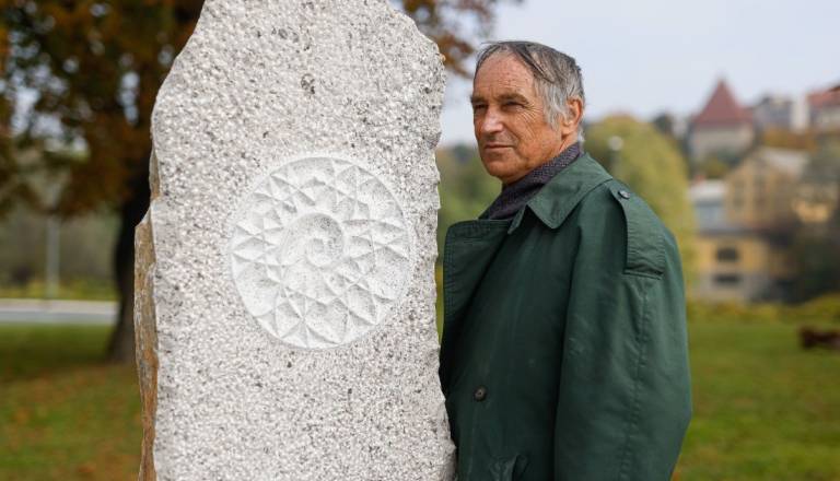 Nenavadna moč treh točk na Gorenjskem: Po stiku z vodo se mu je zacelila rana