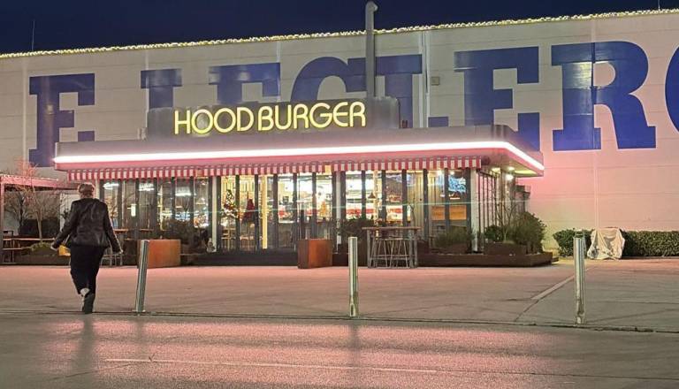 Presenečenje na Rudniku: Hoodburger je odprl vrata tam, kjer smo mislili, da bo Lars & Sven za vedno!