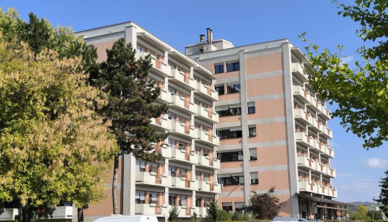 V Mariboru pričakujejo nižje položnice v domovih: Koliko bodo stanovalci dejansko prihranili?