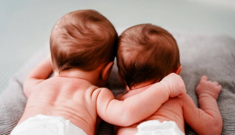 'Baby boom' v Mariboru: V enem tednu kar štirje pari dvojčkov