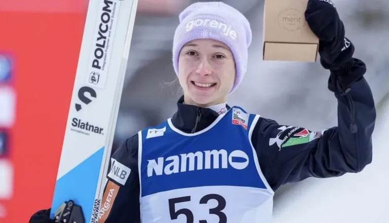 VIDEO: Nika Prevc zmagala in ugnala konkurenco v Engelbergu