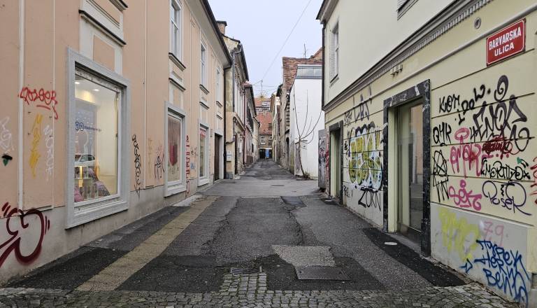 Arsenovičeva želja se uresničuje: Mariborska občina išče izvajalca ureditve dveh historičnih prehodov