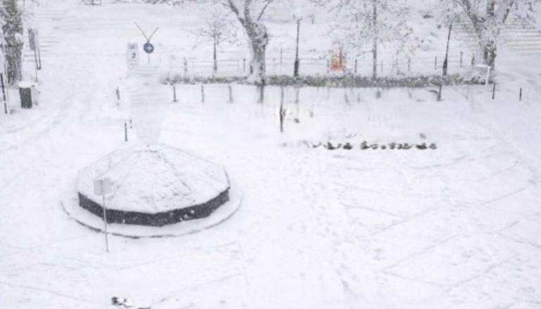 Obljuba občine: Krekov trg bo decembra zasnežen in popolnoma brez avtomobilov!