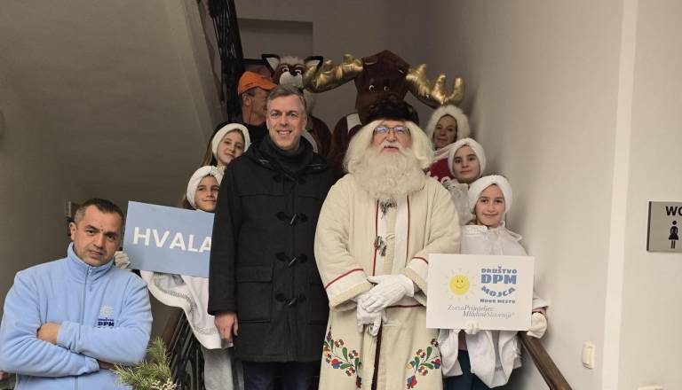 Župan Macedoni za novo leto na zadnjem koncertu skupine Dan D