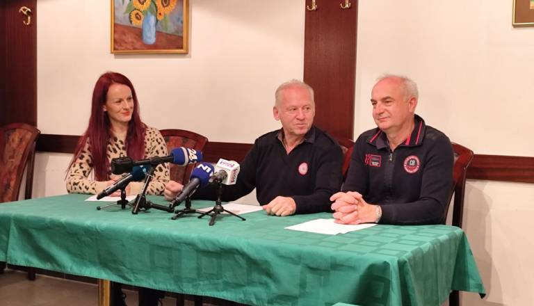 VIDEO: Harmonikarji bodo kljub prepovedi 26. decembra zavzeli Prešernov trg, to pravi organizator