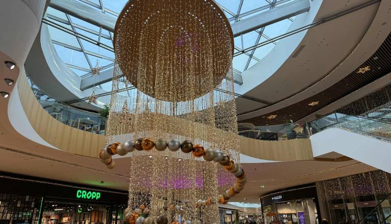 Praznična potrošnja: tako smo Slovenci zapravljali decembra