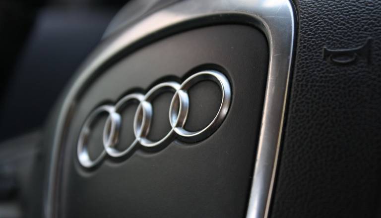 Na Štajerskem ukradli avtomobil, škoda ogromna