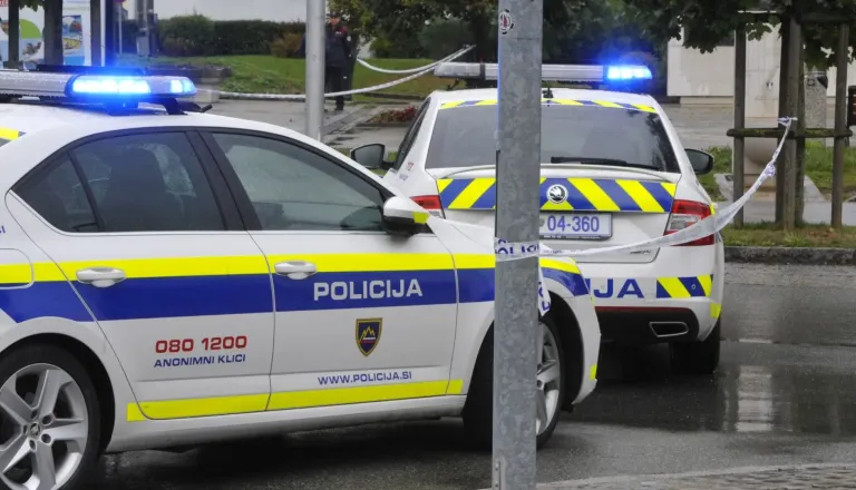 Štajerski policisti ne počivajo: V 24-ih urah prejeli kar 234 klicev na pomoč