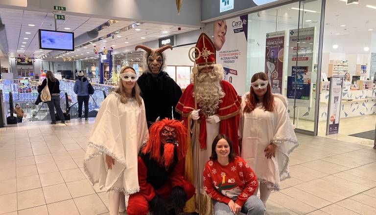 Praznično rajanje in čarobna zabava v Supernovi Maribor