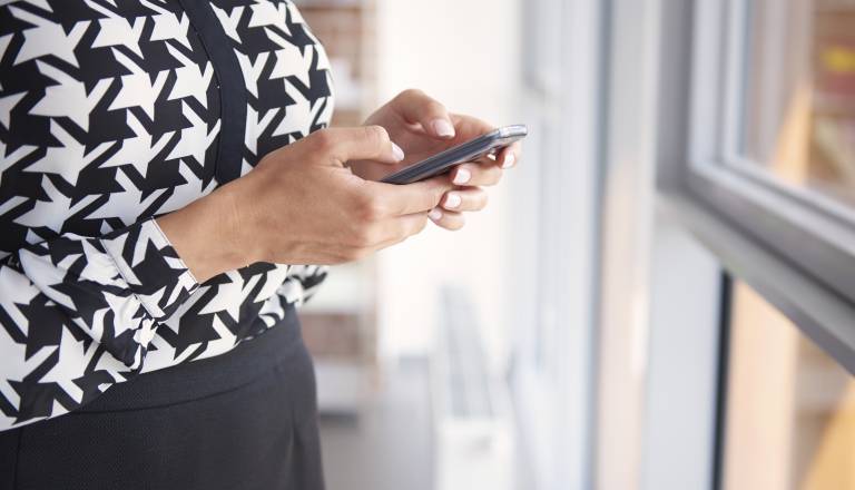 Pozor! SMS v imenu OTP banke vas lahko stane vsega