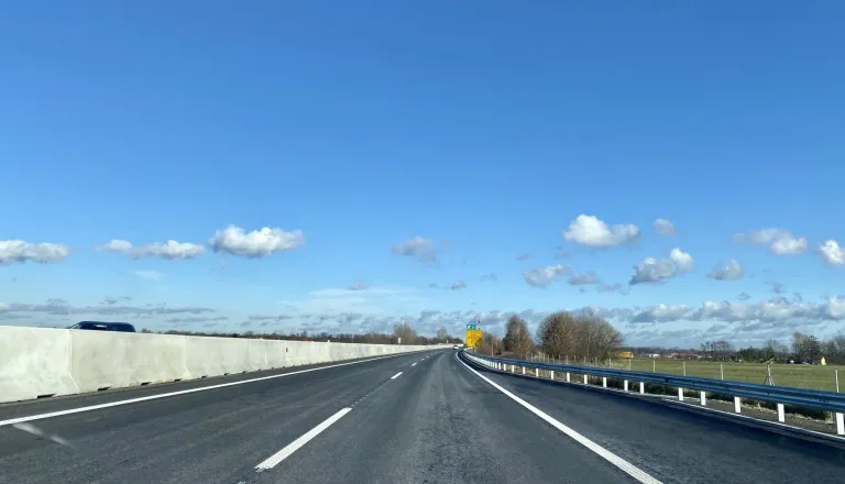 Inšpektorji odkrili hude kršitve pri mednarodnih prevozih na pomurski avtocesti