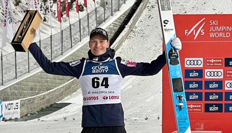 Tako žalostno zgodbo so pripovedovali brki Anžeta Laniška