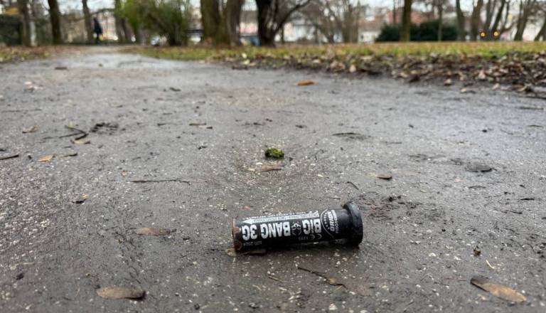 Nevarnost pirotehnike v Ljubljani, lani huje poškodovana dva mladostnika