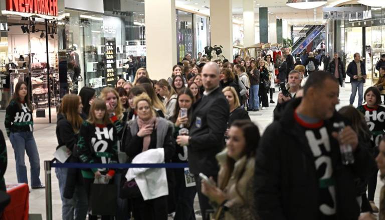 FOTO in VIDEO: Norišnica v Europarku! Maribor obiskala skupina Joker Out