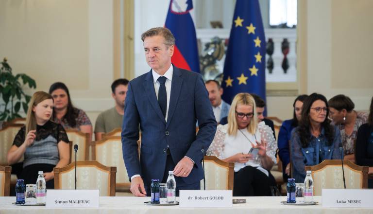 Robert Golob vabi na delovno kosilo, je sedmerica strank vabilo sprejela?