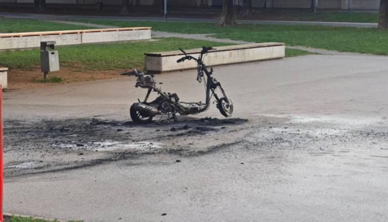 Domačin s Planine zaradi spornih dogajanj: Če policije ni dovolj, naj pomagajo tudi krajani