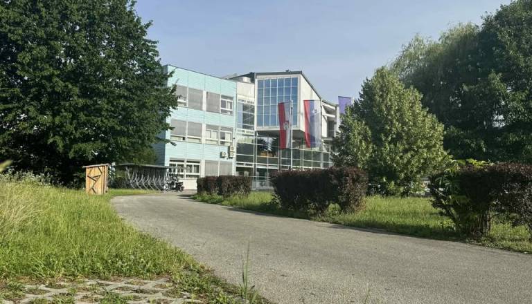 Po zrušenju strehe v Mariboru nova skrb: Zaprta telovadnica Lesarske šole