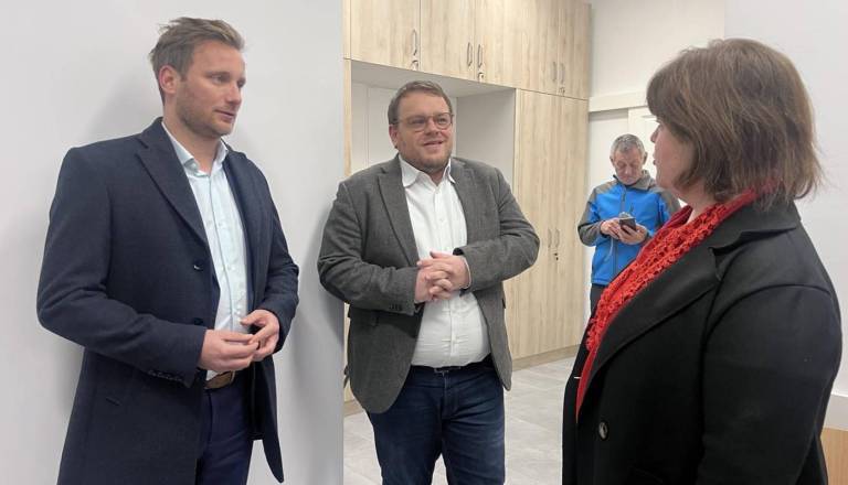 Kočevje orje ledino pri dolgotrajni oskrbi, po znanje in izkušnje prihajajo iz vse Slovenije