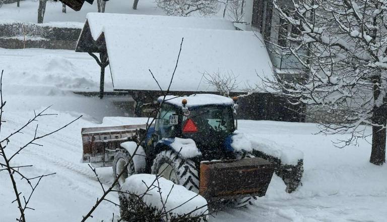 Varne ceste pred varčevanjem: Kočevje vztraja pri obsegu zimske službe