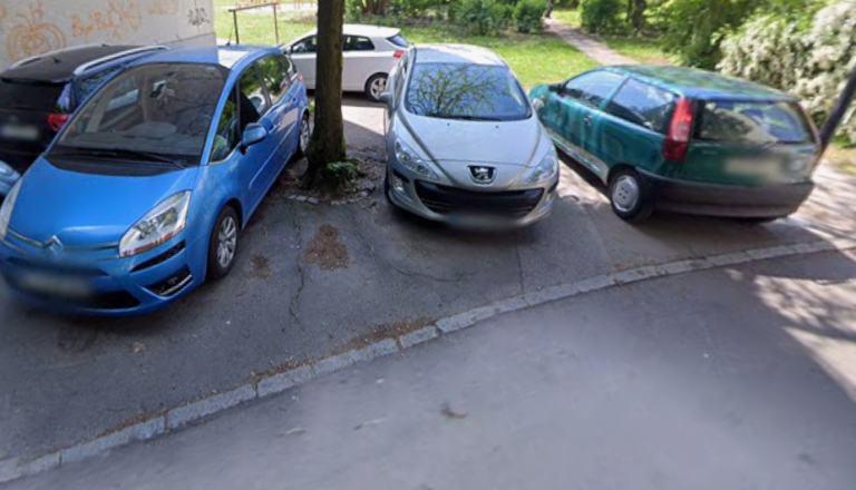 Težave s parkiranjem za Bežigradom, kaj odgovarja Mestna občina Ljubljana