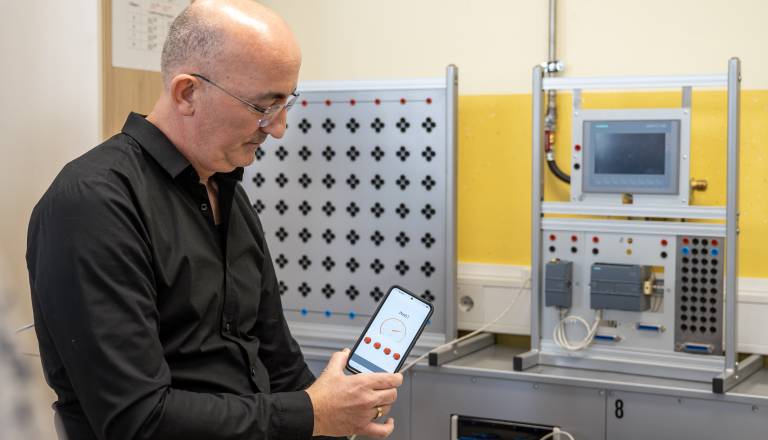 Na mariborski šoli razvili prototip sodobnega pametnega namakalnega sistema