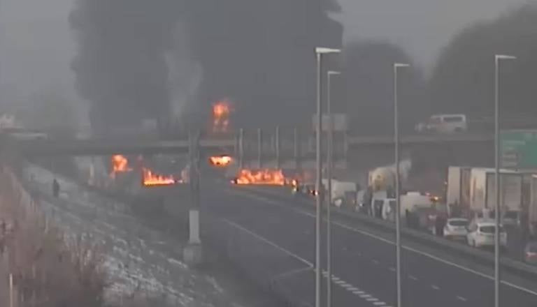 Vozniki, pozor! Huda nesreča na štajerski avtocesti, ta zaprta v obe smeri