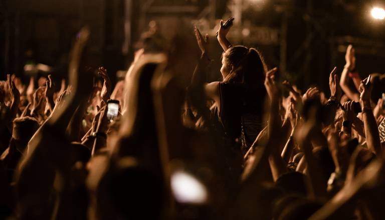 Glasbena legenda se poslavlja od odrov