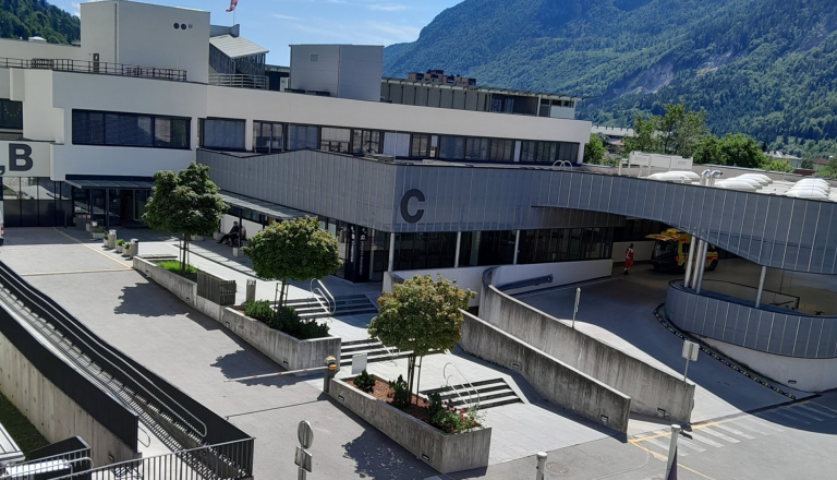 Splošna bolnišnica Jesenice ukinja eno izmed porodnih storitev