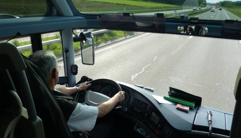 Neverjetno! Voznik avtobusa pozitiven na kokain in opiate