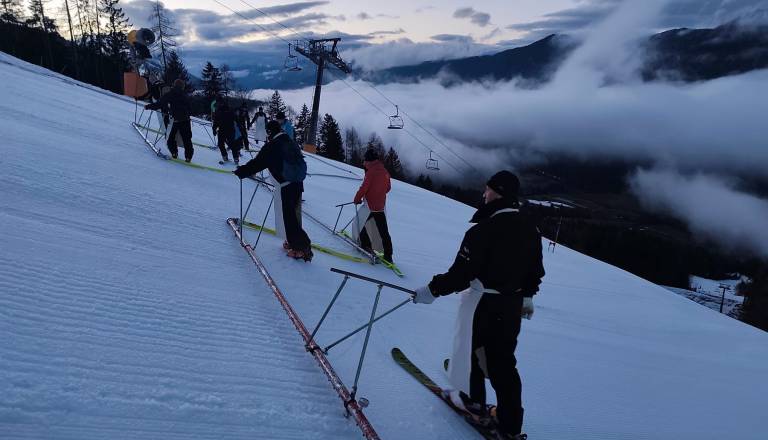Zlata lisica v Kranjski Gori pod drobnogledom policije: Poostren nadzor po hudi pijani vožnji na avtocesti