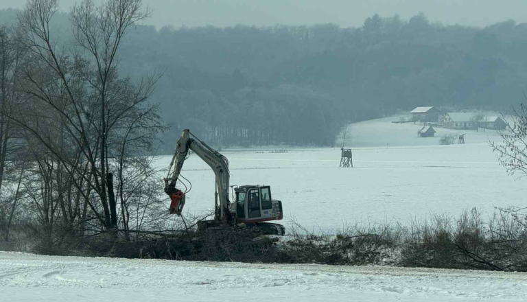 Nova dela ob Ščavnici sprožila ogorčenje ribičev