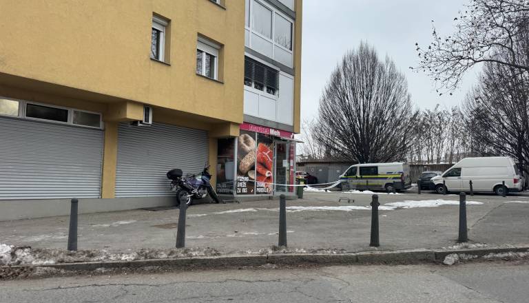 FOTO: Nove podrobnosti ropa v Mariboru: Moški še vedno na begu