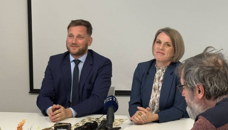 Župan in nova direktorica ZD Kočevje o prihodnosti: »Če se ne bomo uspeli dogovoriti drugače, se lahko obseg dejavnosti zmanjša«