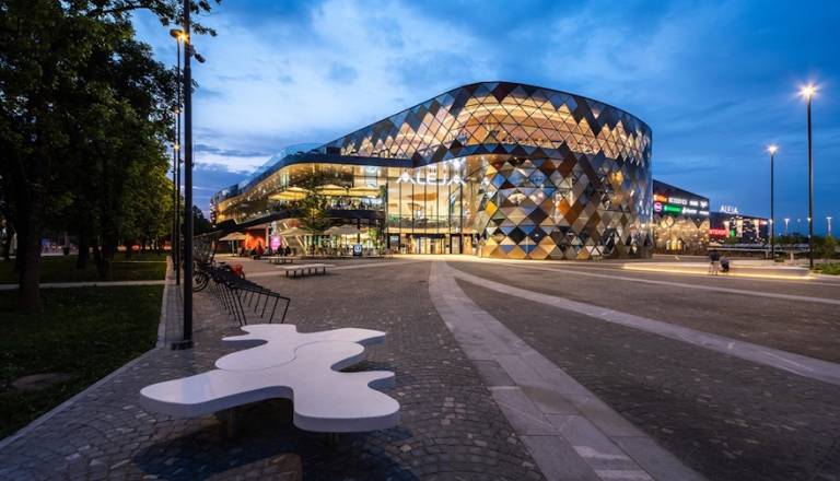 ALEJA vabi na zimska doživetja na ledu