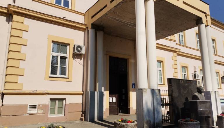 Državna sredstva niso zadostovala, v ptujski bolnišnici še za milijon evrov neporavnanih obveznosti