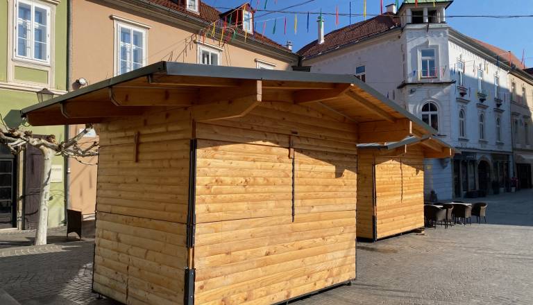 Tudi v sklopu Kurentovanju lahko gostinci najamejo hiško na Mestnem trgu, kakšna je izhodiščna cena?