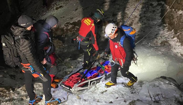 Na enem najbolj znanih ledenih slapov na Gorenjskem se je zgodila nesreča