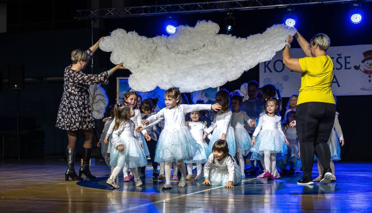 Plesna družina Remix na Ptuju dokazuje, da ples pomeni več kot tekmovanja