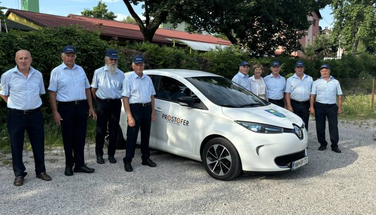 Prostoferji v Trebnjem: srčni prostovoljci, ki starejšim omogočajo mobilnost