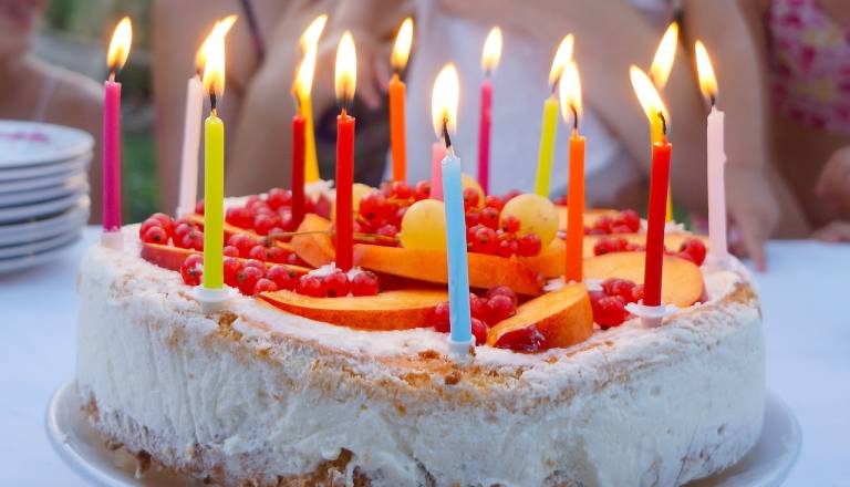 Ni naključje! Kdaj ima rojstni dan največ Slovencev?