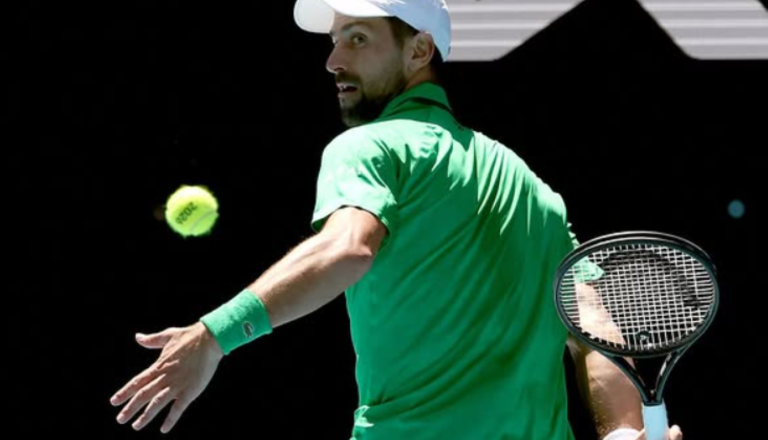 Novak Đoković prvi do meje 400 zmag na grand slamih