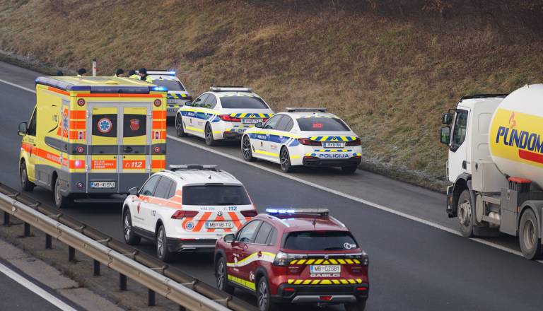 Počilo na štajerski avtocesti, zaprta v smeri proti Ptuju