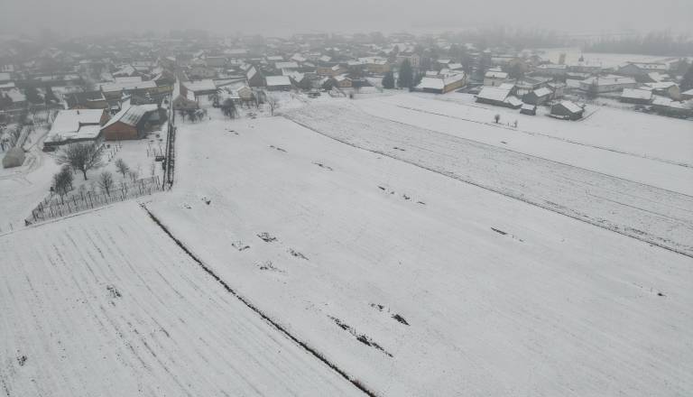 FOTO in VIDEO: Veliki načrti v Rakičanu: Predvidena gradnja 50 stanovanjskih stavb, razkrivamo podrobnosti