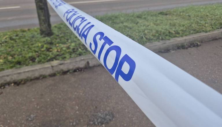 Pomurski policisti obravnavali dve prometni nesreči, goljufiji in tatvino 