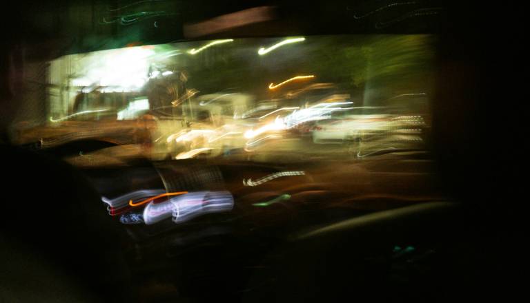 Nezanesljiva vožnja ga je izdala, voznik imel v organizmu opiate in amfetamine