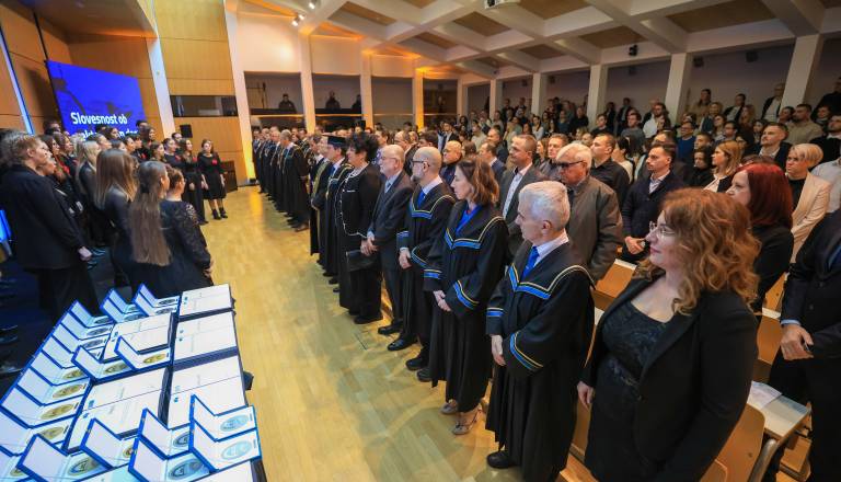 67 nagrad posameznikom za znanje, raziskovanje in razvoj Univerze v Mariboru