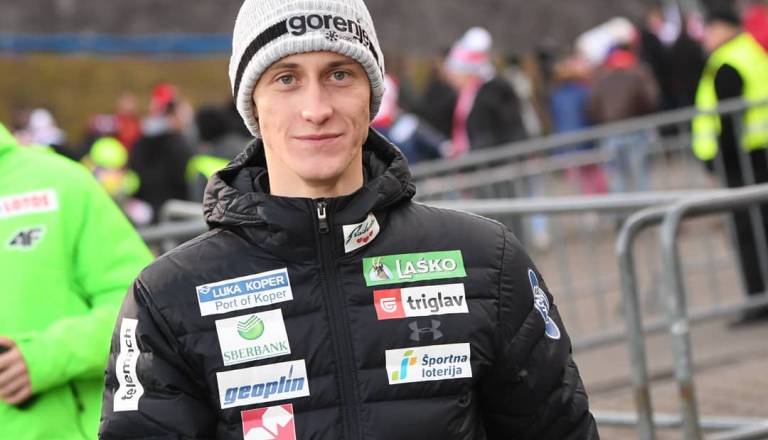 Od rekordov do vodenja: Peter Prevc 'pristal' na čelu Planice 2026